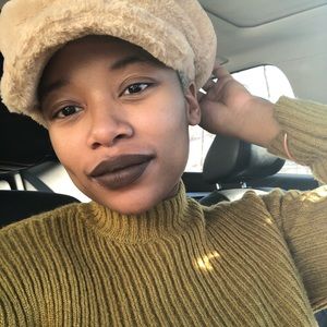 Meet your Posher, Brittney